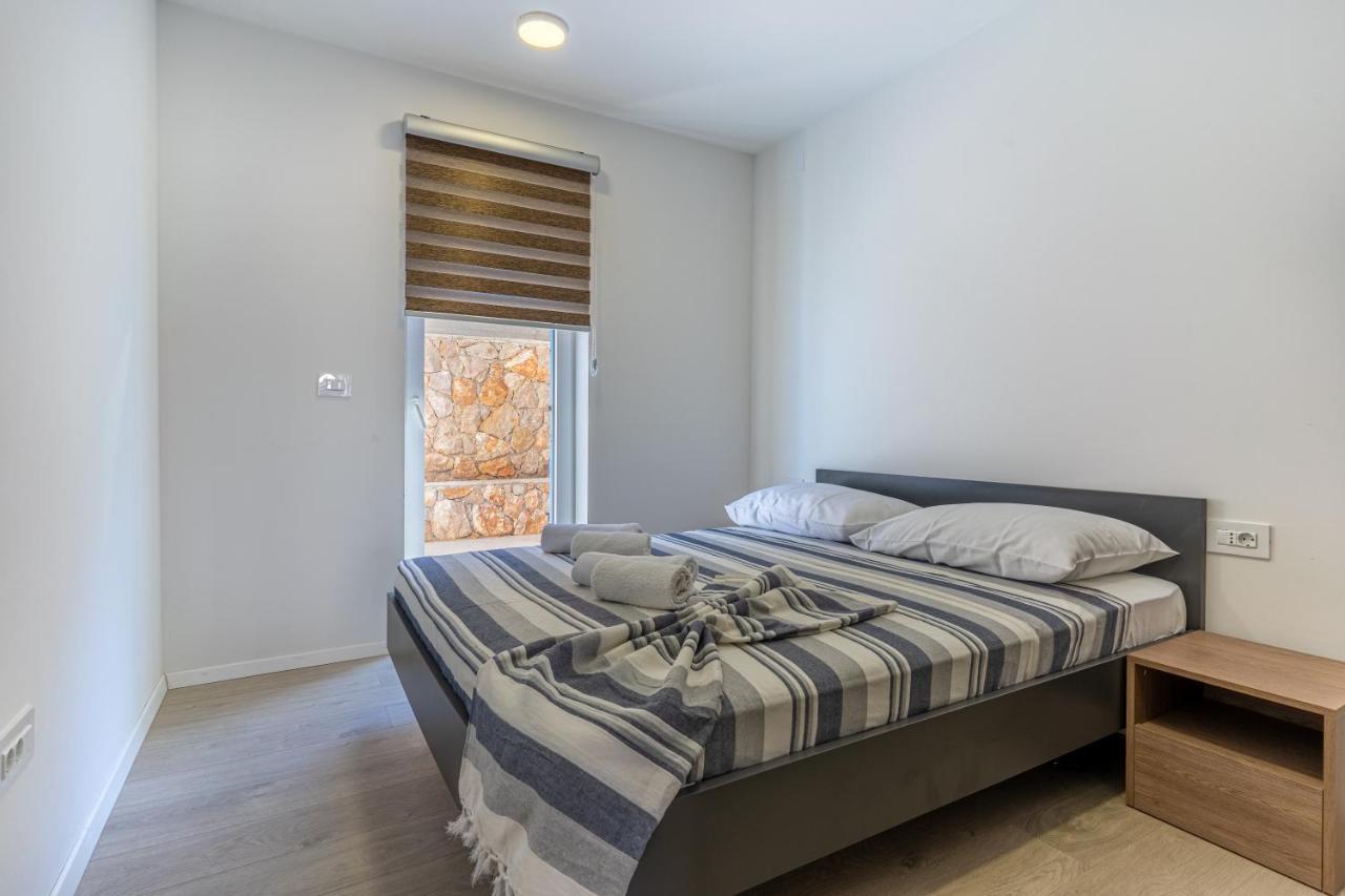 Island Paradise Cres Exterior photo