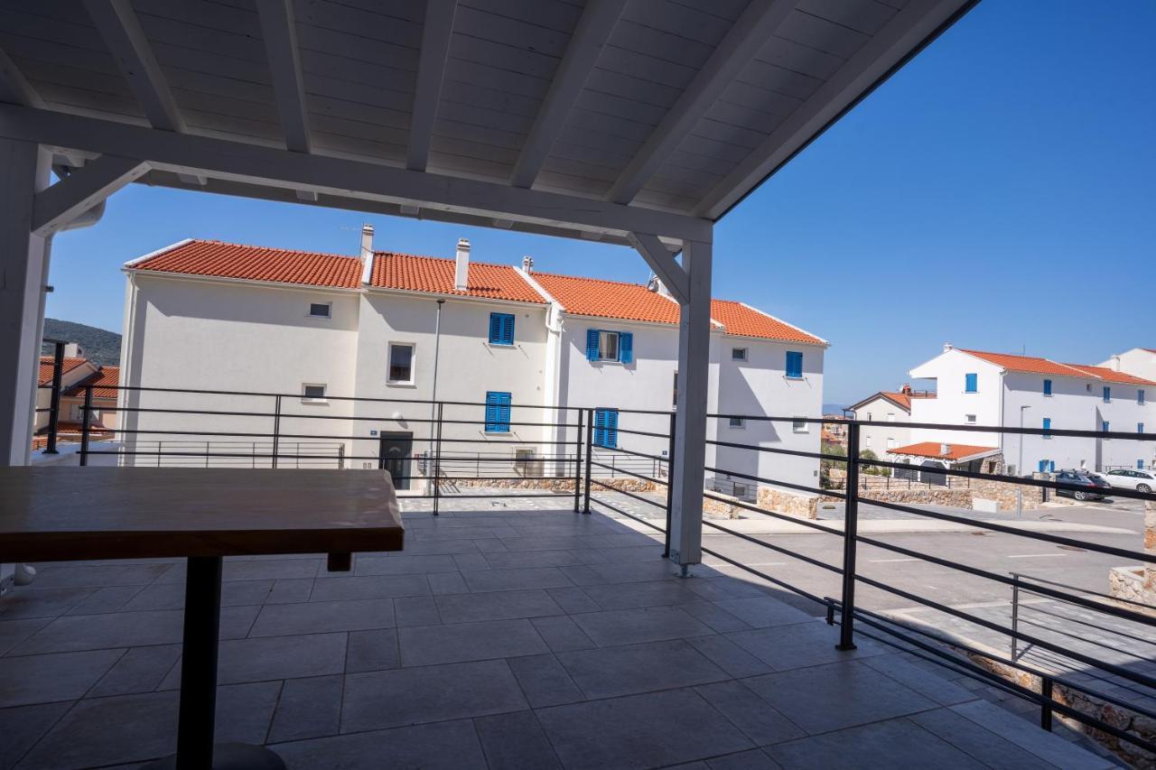 Island Paradise Cres Exterior photo